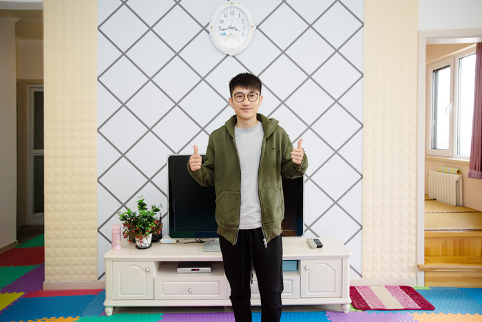 金牌唱作人金志文，裝修選擇蘭舍硅藻泥.jpg