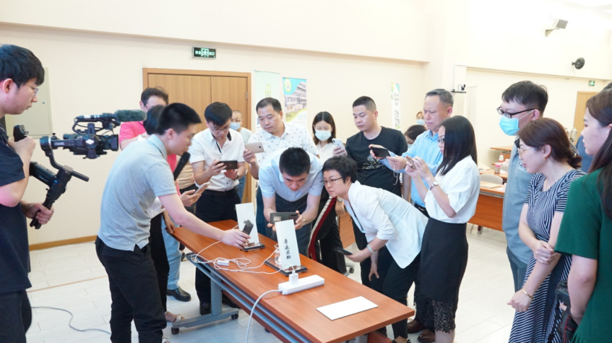 調(diào)溼、抗菌、淨化——硅藻泥有了自己的產(chǎn)品功能標(biāo)識